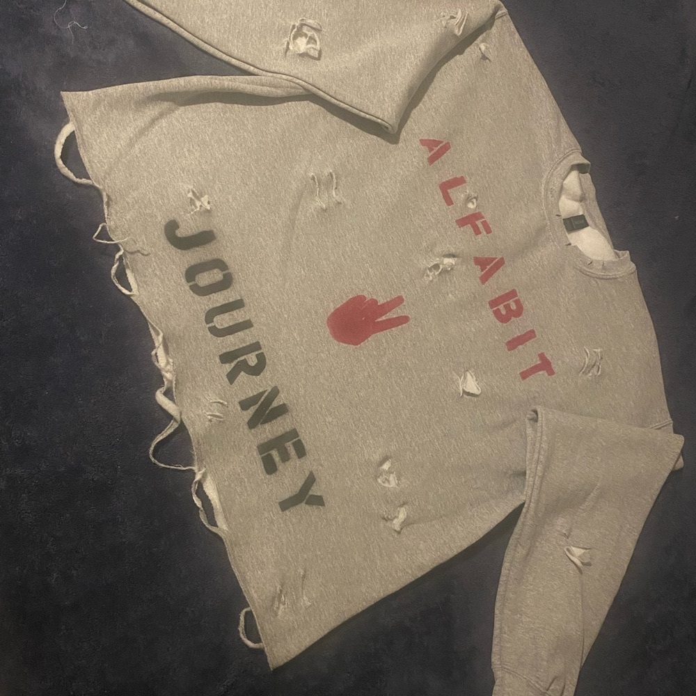 Gray Distressed Sweatshirt with Graphic Print